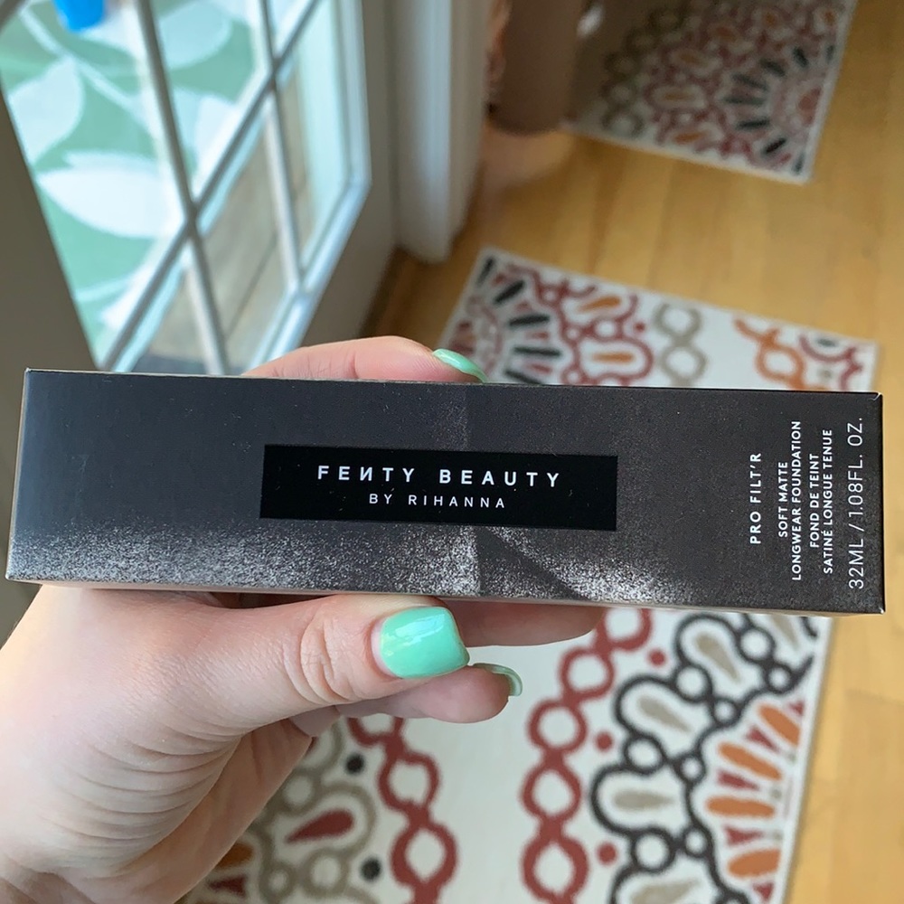 Fenty Pro Filt’r Soft Matte Longwear Foundation